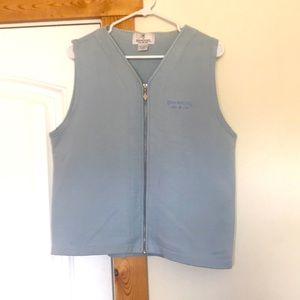 zip up vest. Browning